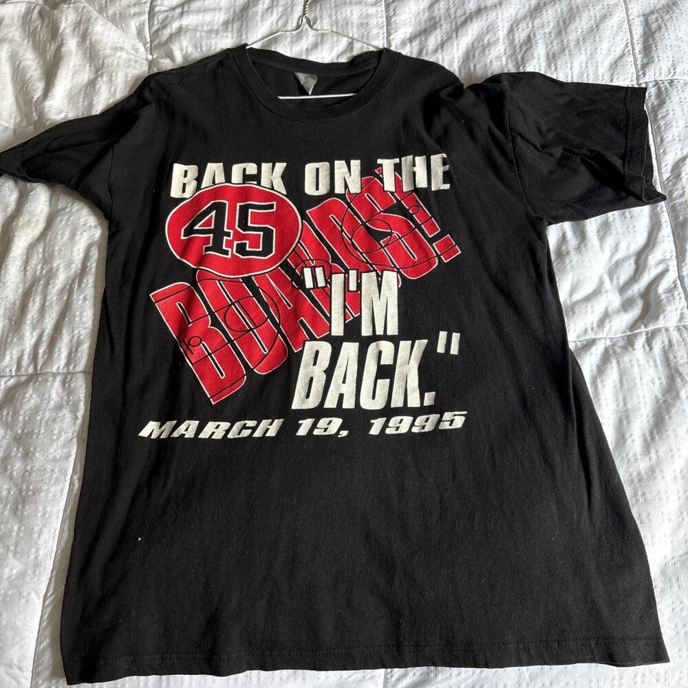 Mens   Michael  Im Back 45 Tee Chicago Bulls